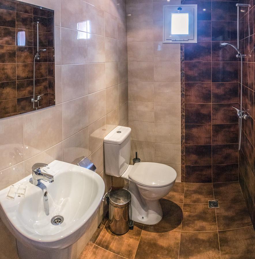 Motel West Blagoevgrad Buitenkant foto
