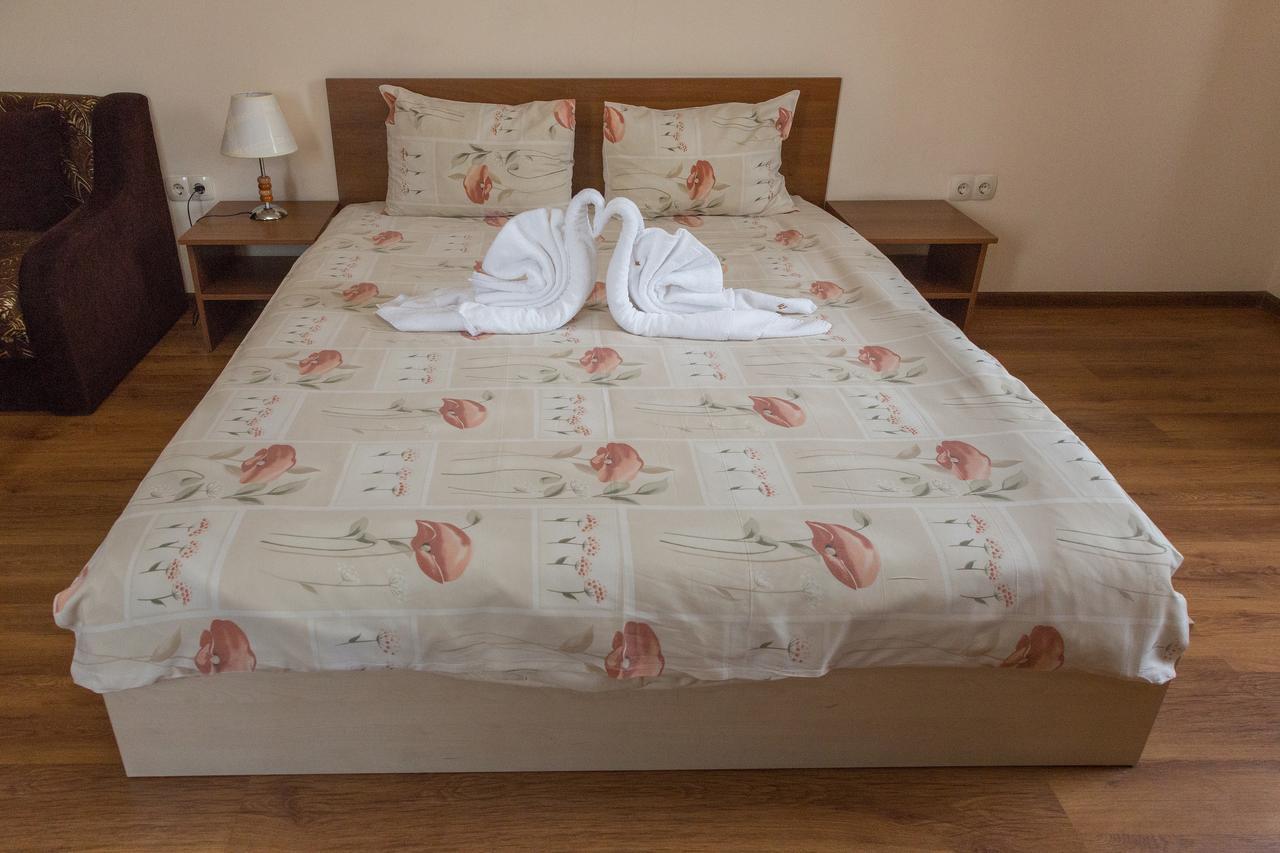 Motel West Blagoevgrad Buitenkant foto